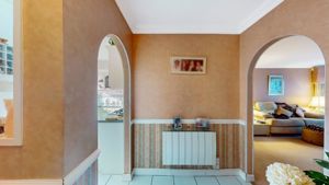 Photo 11- click for photo gallery